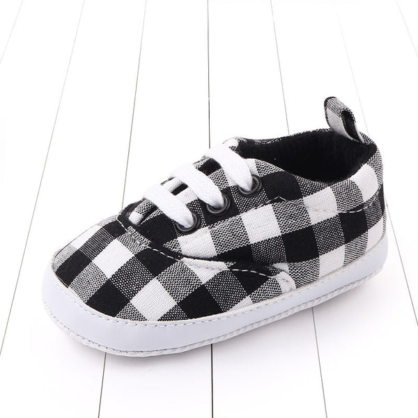 Soft sole baby shoes
