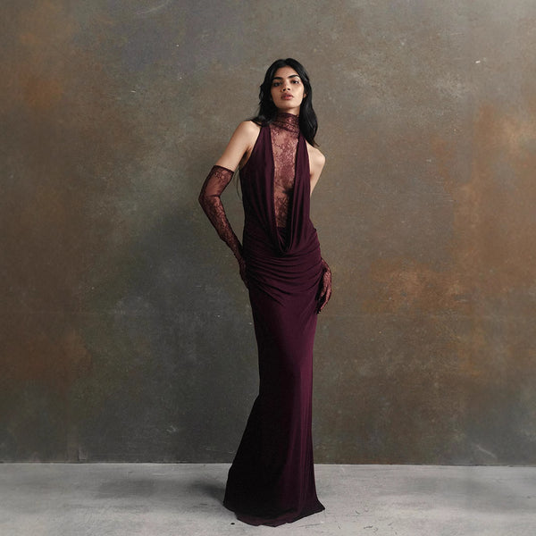 Halter Lace Stitching Sexy Deep V Hot Girl Pleated Evening Dress